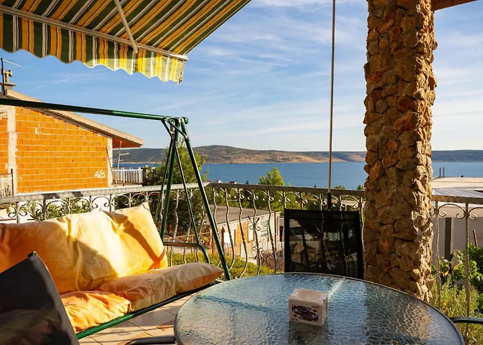 1 Bedroom Amazing In Διαμέρισμα *