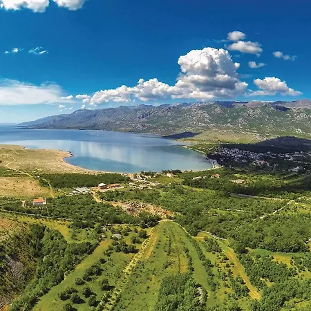 Appartamento 1 Bedroom Amazing In *